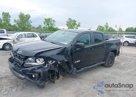 2021 Chevrolet Colorado 4Wd Short Box Z71 z USA, uszkodzony, nr VIN 1GCGTDENXM1105680